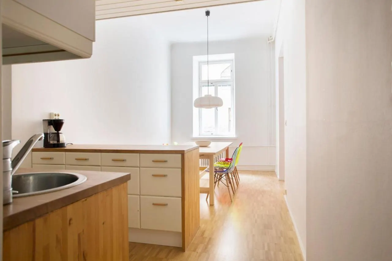 2Ndhomes Luminous 2Br Apartment In Katajanokka With Sauna Helsinki Finlandia
