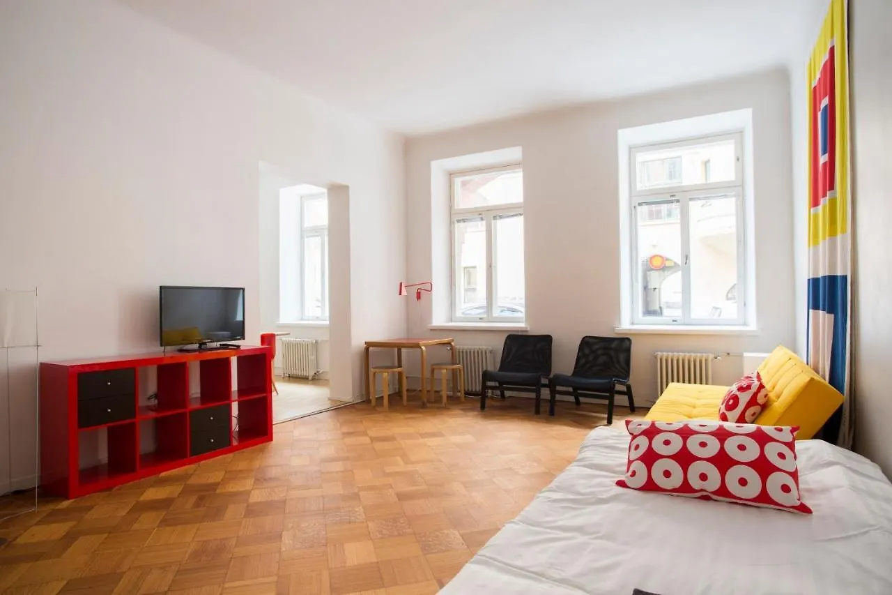 2Ndhomes Luminous 2Br Apartment In Katajanokka With Sauna Helsinki